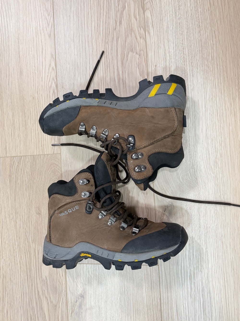Vasque Brown Hiking Boots - Women’s Trail Hiking Boots